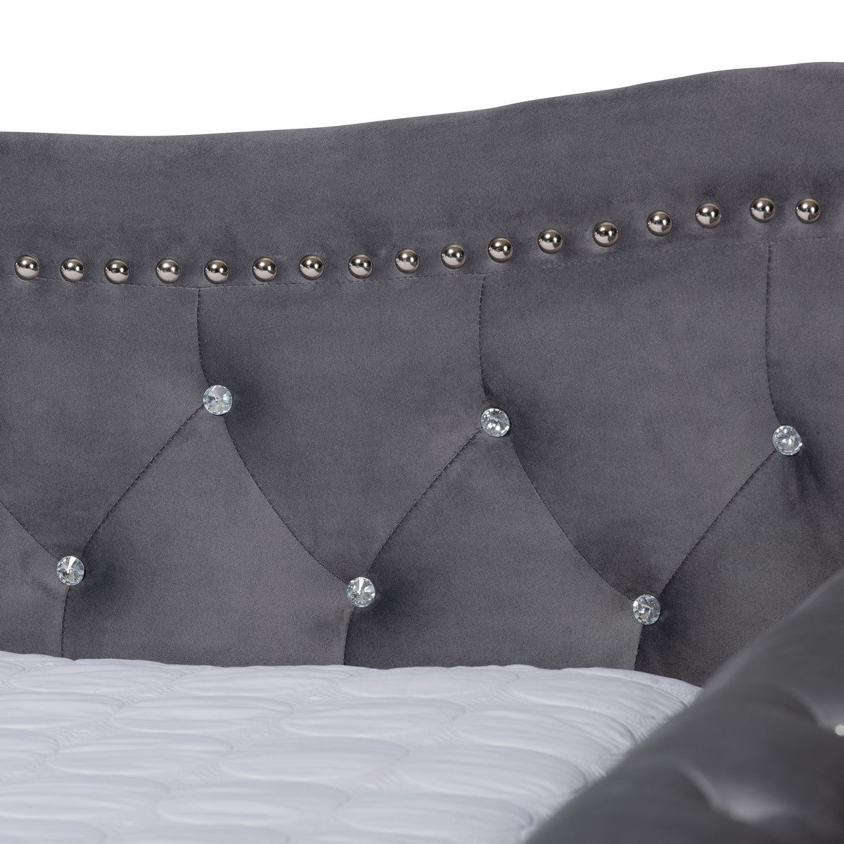 Baxton Studio Abbie Traditional and Transitional Grey Velvet Fabric Upholstered and Crystal Tufted Queen Size Daybed
