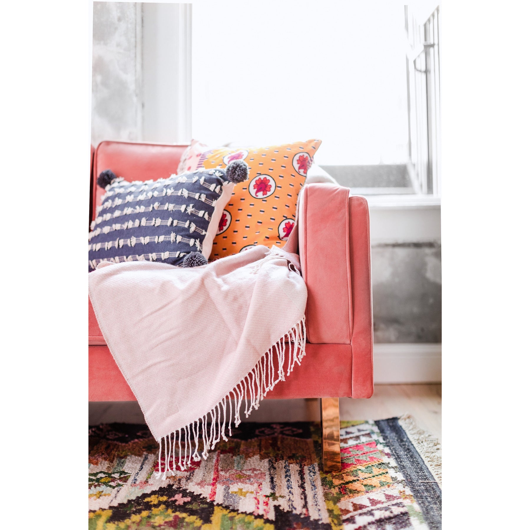 Edloe Finch Lexington Mid-Century Modern Velvet Sofa, Blush Pink Velvet