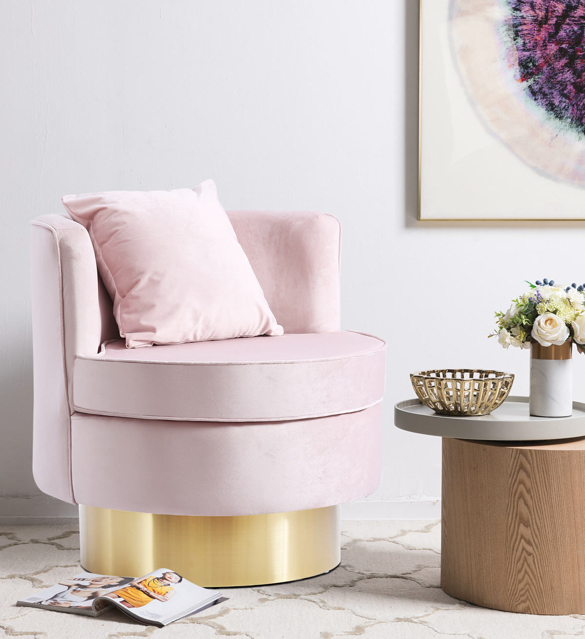 Meridian Furniture Kendra Pink Velvet Accent Chair