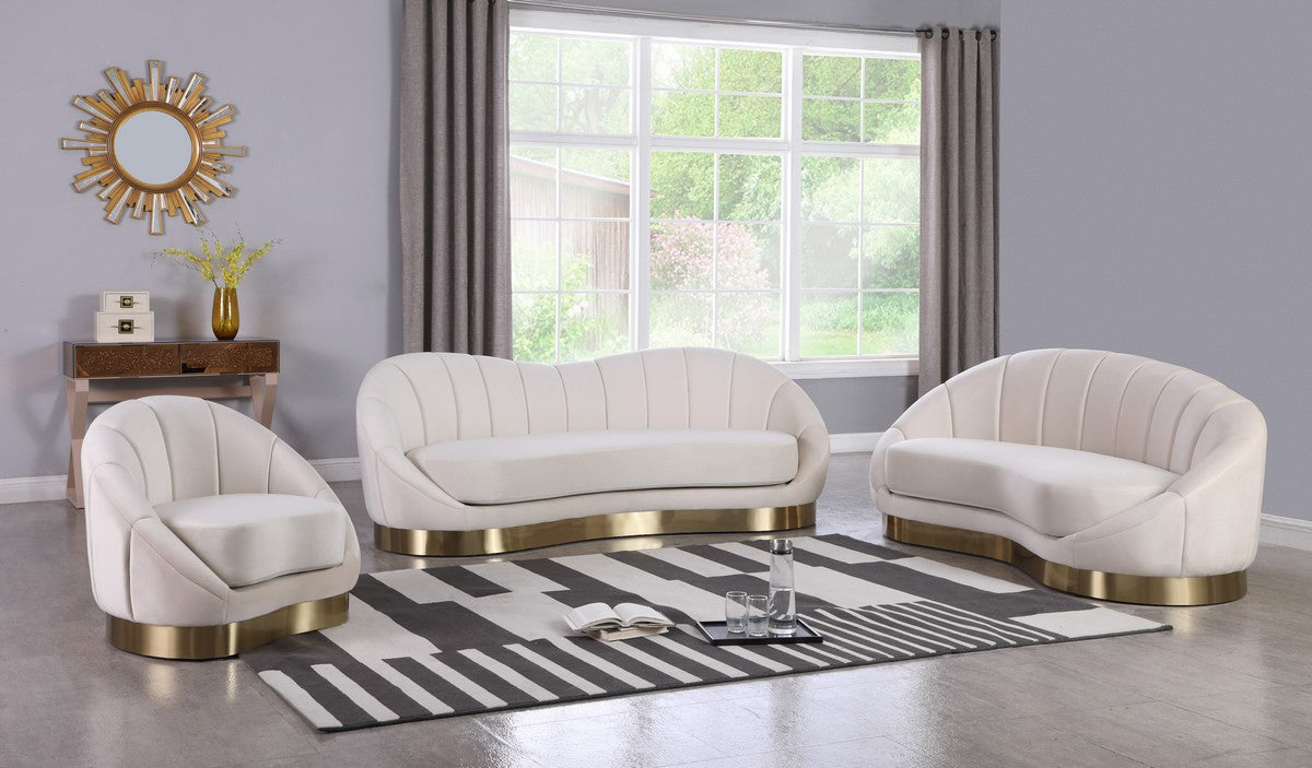 Meridian Furniture Shelly Cream Velvet Chaise