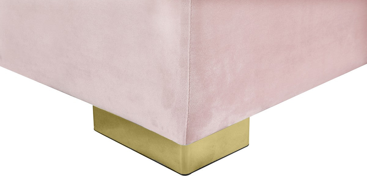 Meridian Furniture Presley Pink Velvet 3pc. Sectional