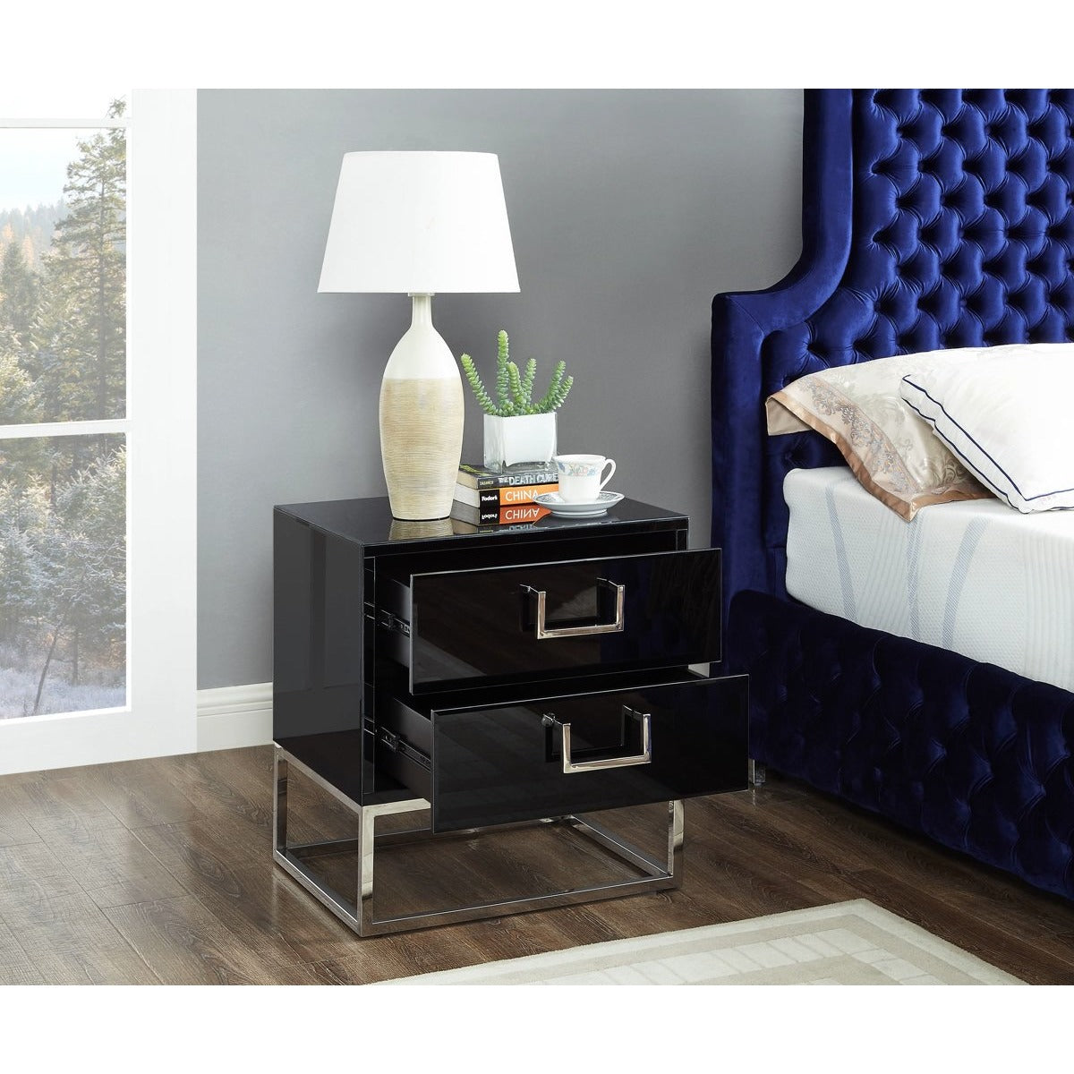 Meridian Furniture Nova Black Side Table-Minimal & Modern