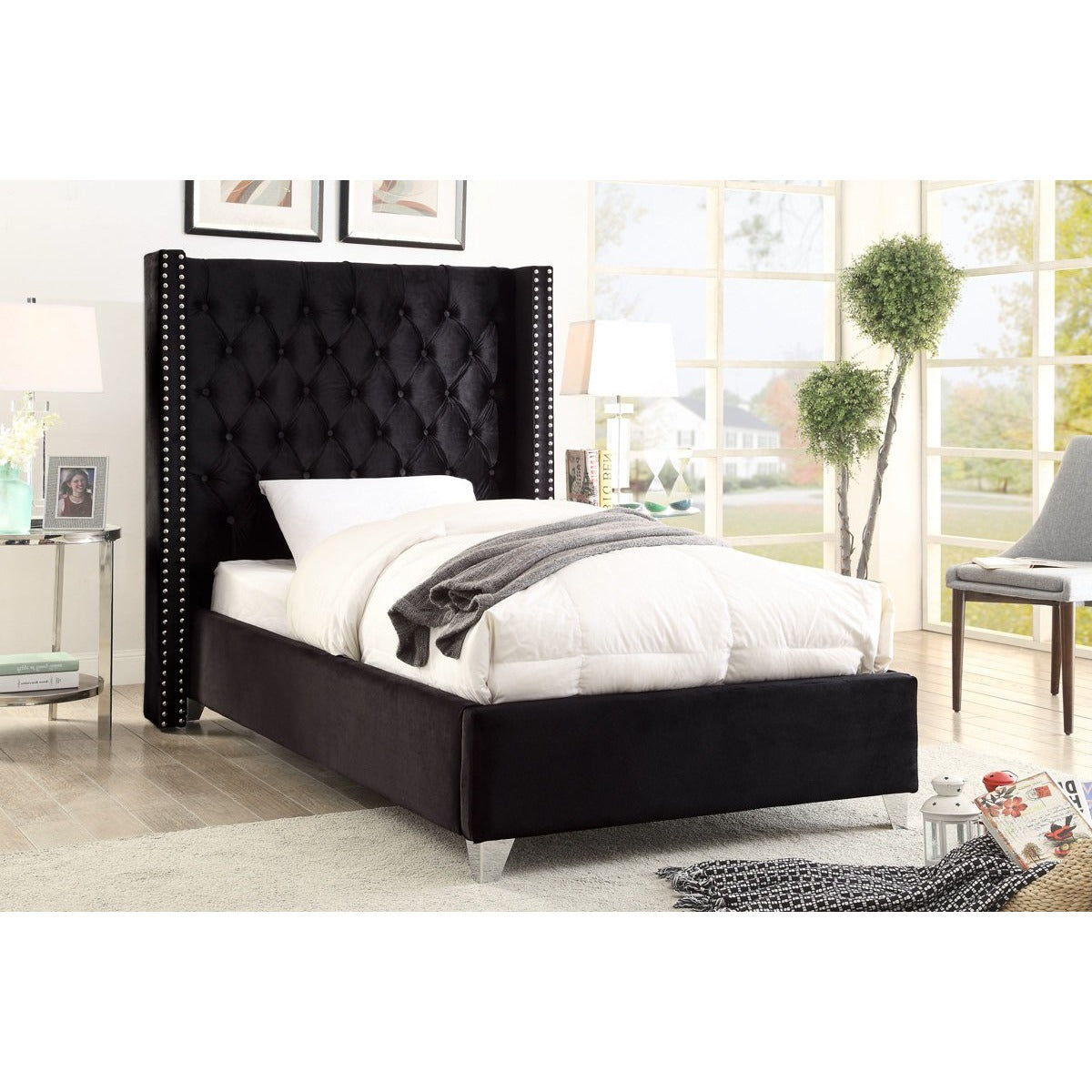 Meridian Furniture Aiden Black Velvet Twin Bed-Minimal & Modern