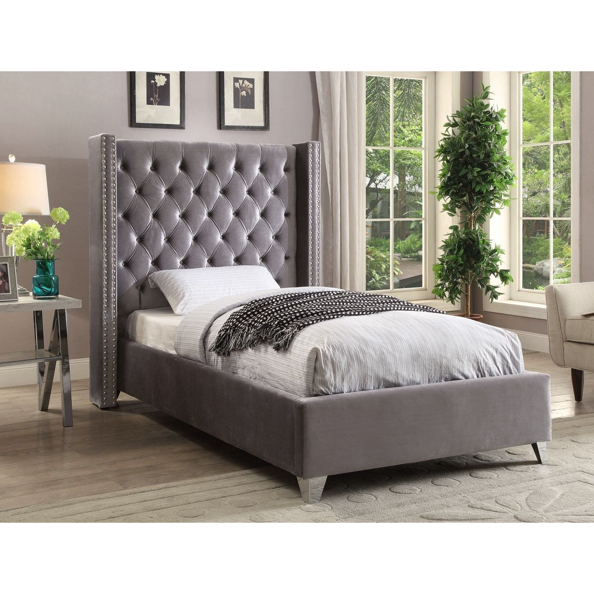 Meridian Furniture Aiden Grey Velvet Twin Bed-Minimal & Modern