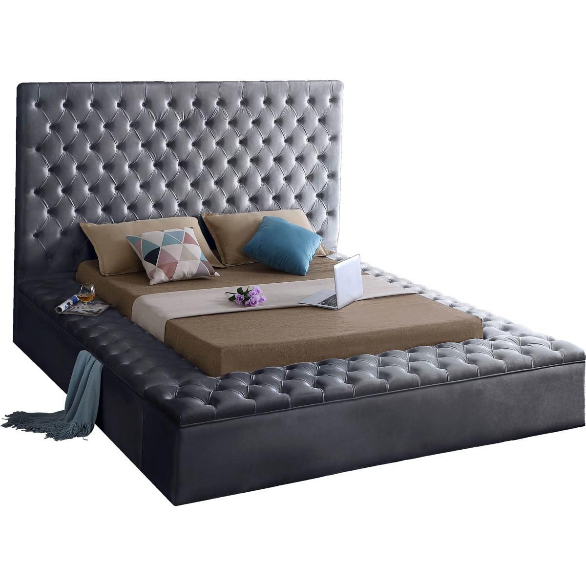 Meridian Furniture Bliss Grey Velvet Full Bed (3 Boxes)Meridian Furniture - Full Bed (3 Boxes) - Minimal And Modern - 1