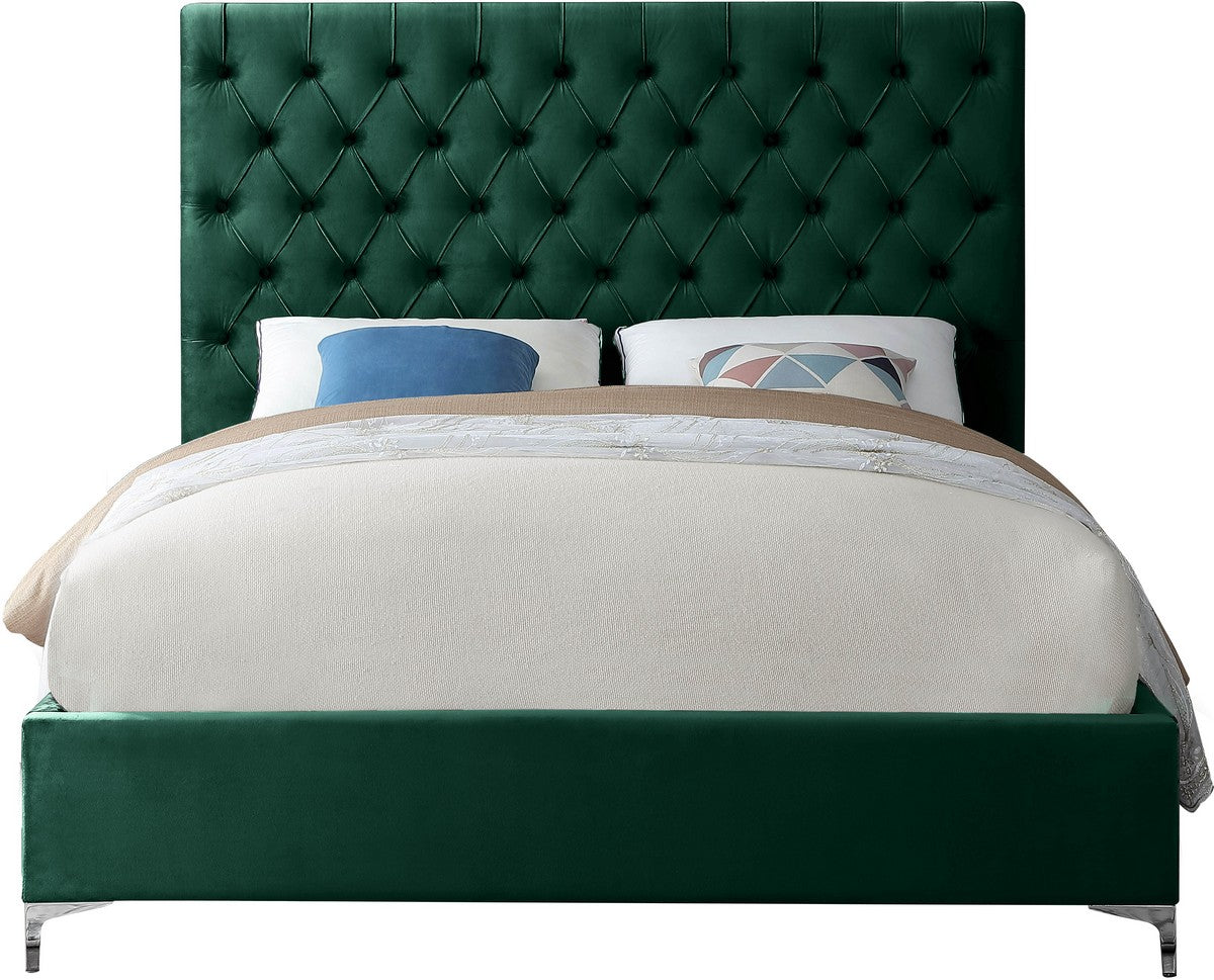 Meridian Furniture Cruz Green Velvet Queen Bed
