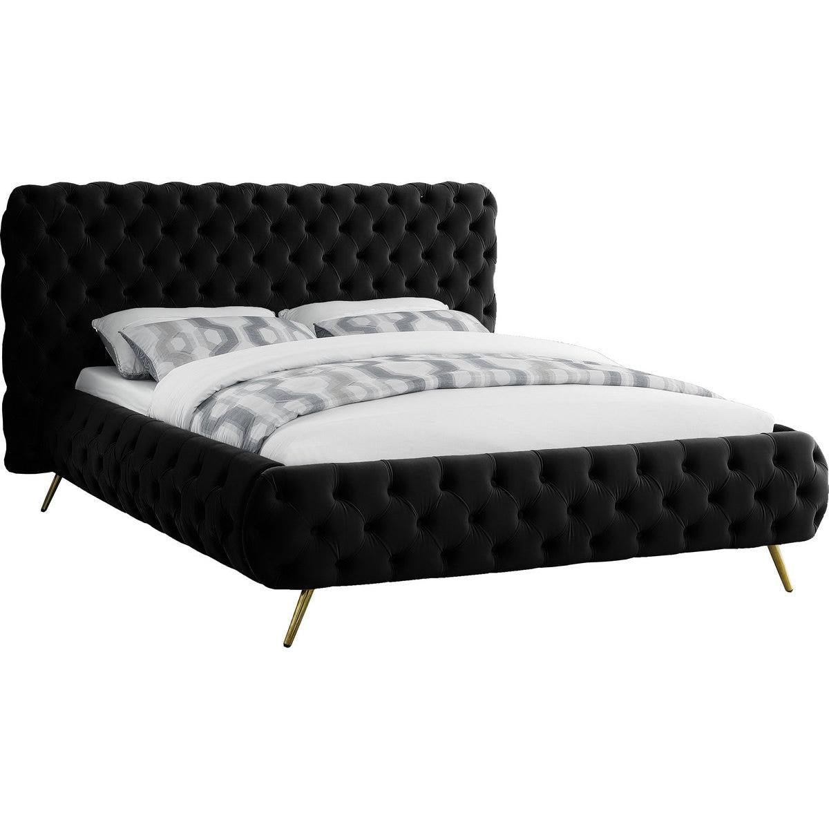 Meridian Furniture Delano Black Velvet Queen BedMeridian Furniture - Queen Bed - Minimal And Modern - 1