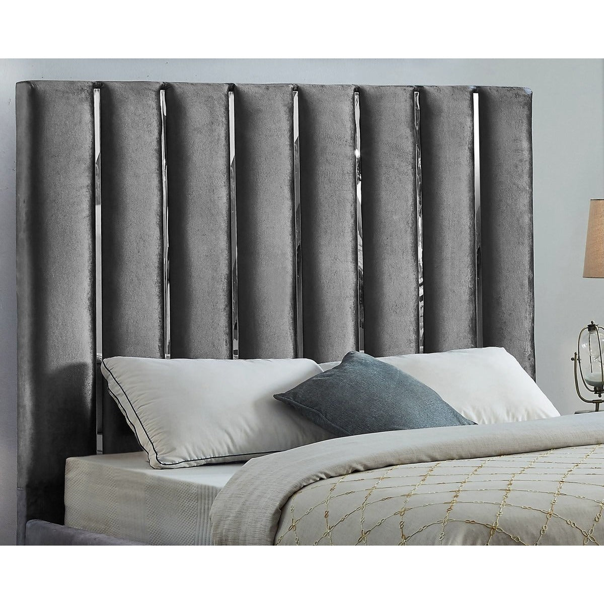 Meridian Furniture Enzo Grey Velvet Full Bed-Minimal & Modern