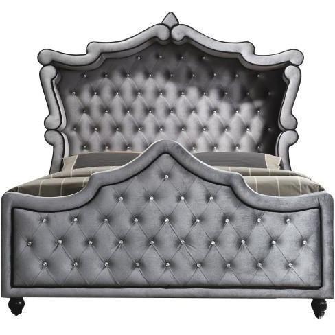 Meridian Furniture Hudson Grey Velvet Queen Canopy Bed (3 Boxes)Meridian Furniture - Queen Canopy Bed (3 Boxes) - Minimal And Modern - 1