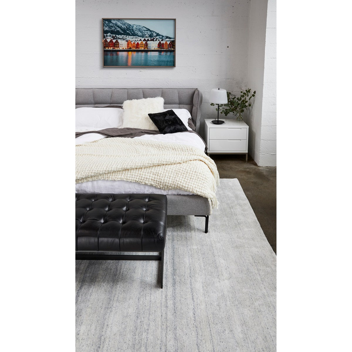 Moe's Home Collection Ostalo Queen Bed Grey - RN-1092-29 - Moe's Home Collection - Beds - Minimal And Modern - 1