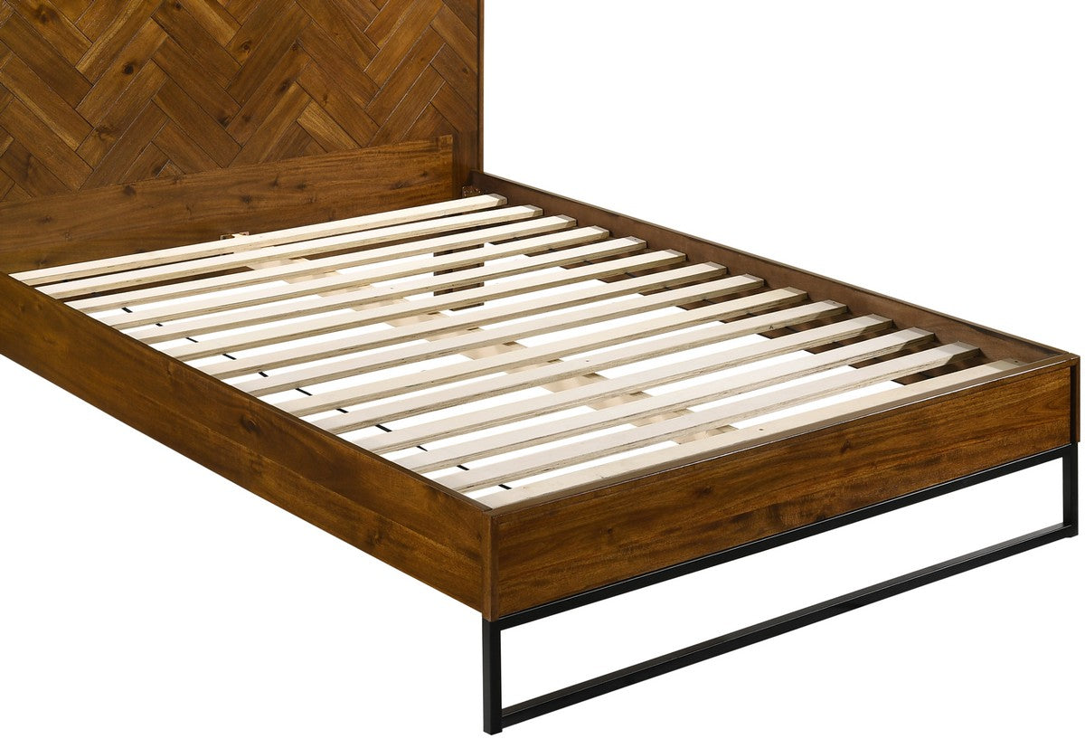 Meridian Furniture Reed Antique Coffee King Bed (3 Boxes)