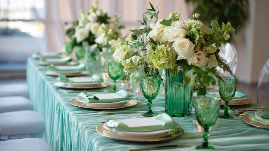 Emerald-Green-and-Mint