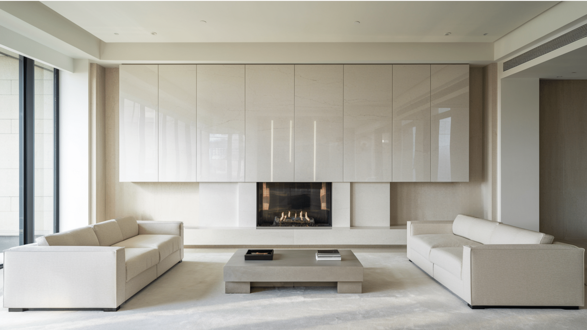 High-Gloss Cabinetry for a Luxe Feel
