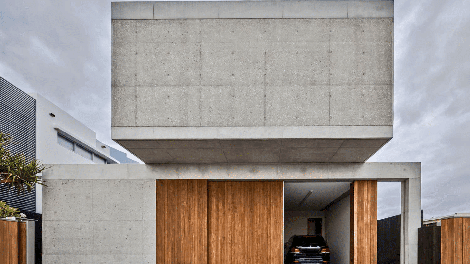 mermaid beach residence australia