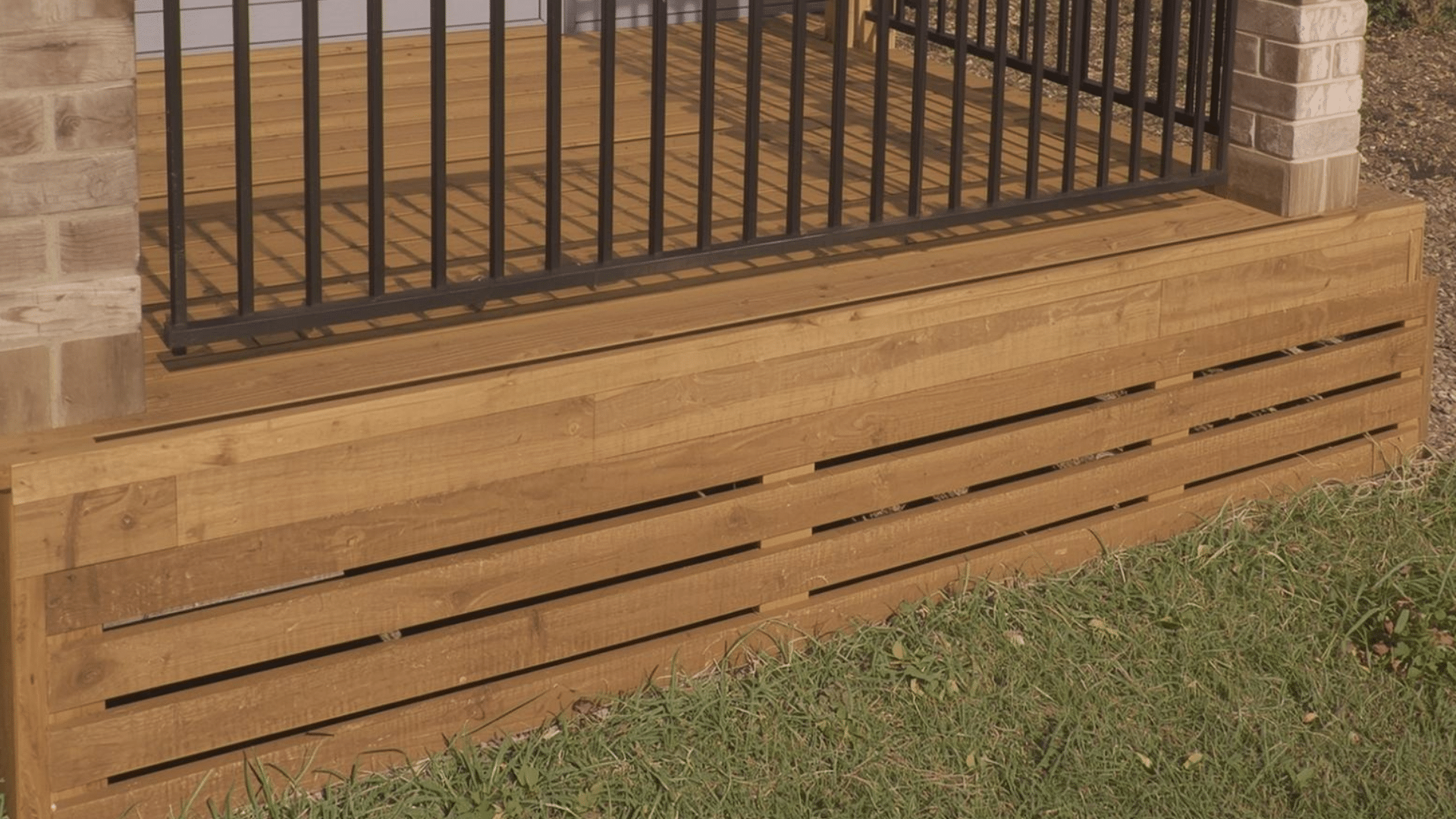 horizontal-slat-style